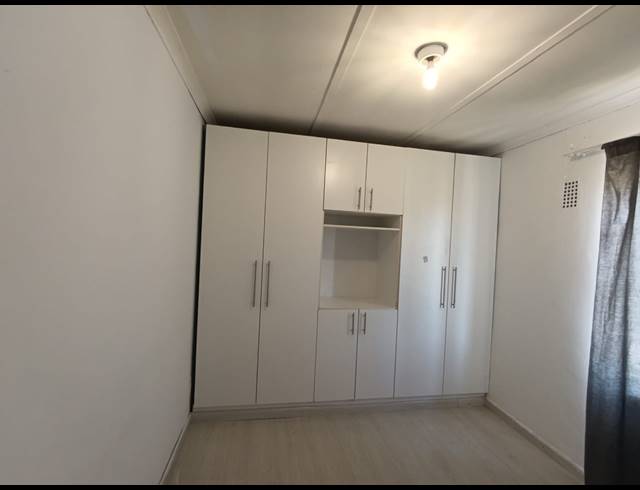 3 BEDROOM HOUSE FOR SALE IN NEWLANDS EAST